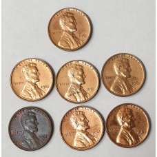 UNITED STATES OF AMERICA 1961 . PENNIES . SEVEN 7 COINS . LOTS OF LUSTRE